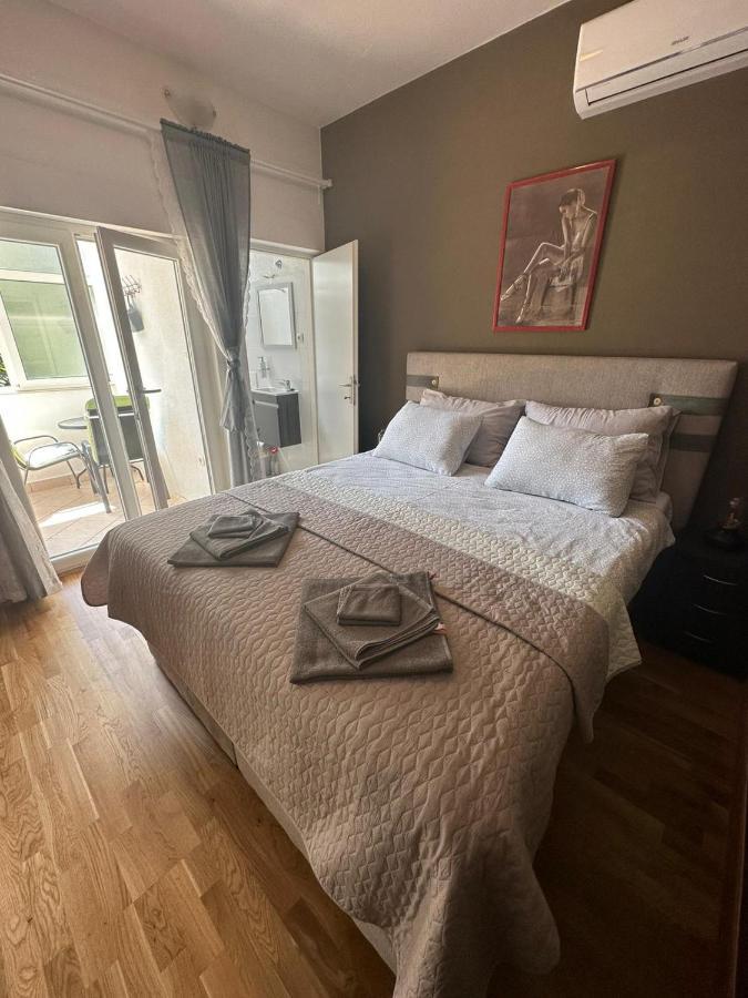 Bonbon Room And Apartment Zara Esterno foto